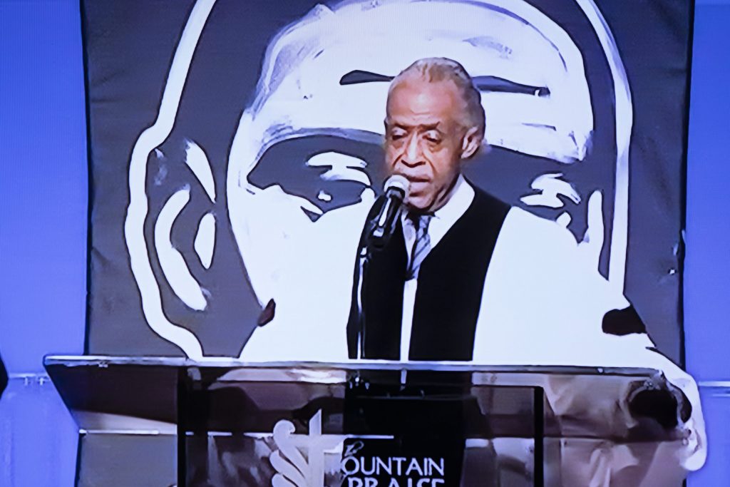 Al-Sharpton-At-Gf-Funeral