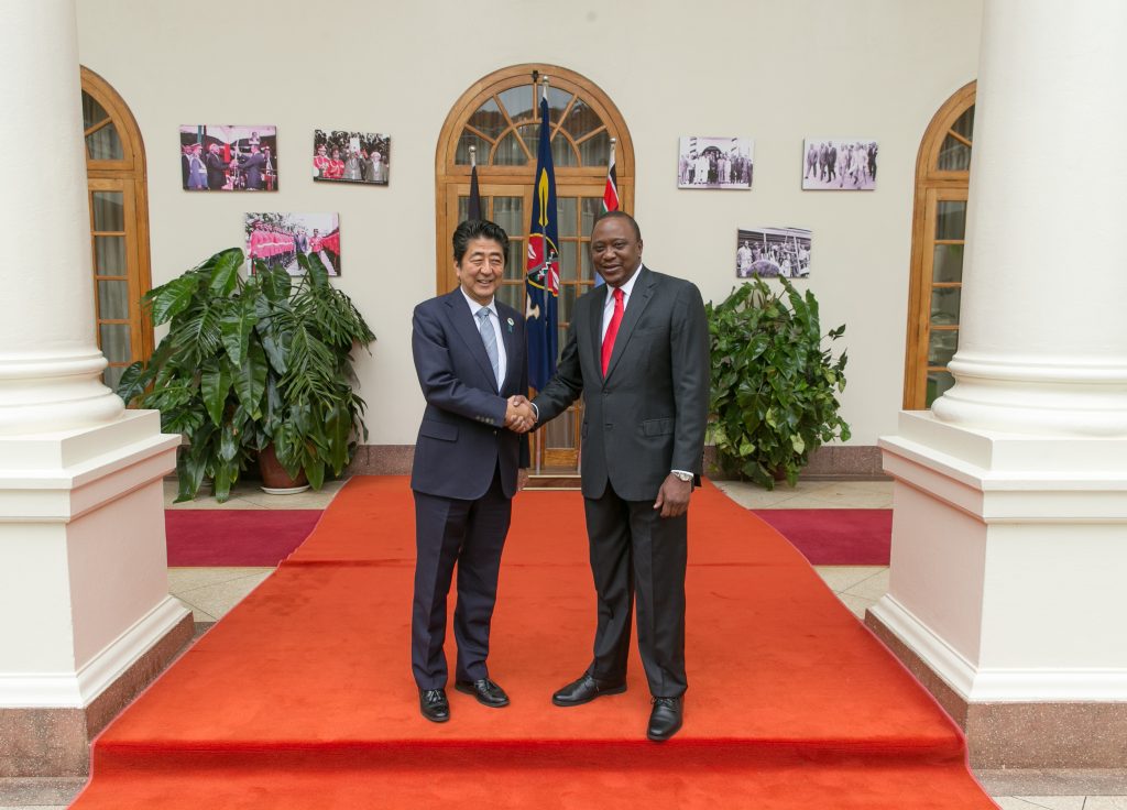 Uhuru and Abe At SH Kenya
