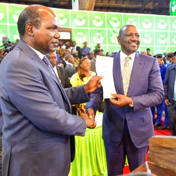 IEBC DECLARES WILLIAM RUTO PRESIDENT-ELECT, SOME COMMISSIONERS OBJECT TO THE RESULTS